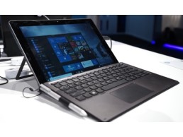 BHD 220, HP Surface 2in1 Laptop 7th Generation