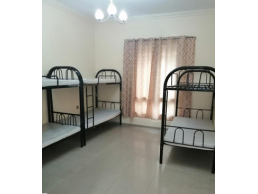  Bed Spaces for Male Females Inclusive All 600 in Bur Dubai 