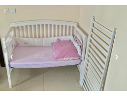Babyshop crib