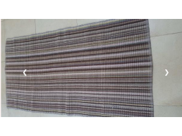 Woven rug Size: 127cm x 66cm 