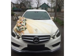 ايجار سيارة العمر لزفاف احلي عروسين بسيارة الاحلام