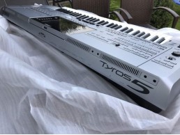 Yamaha Genos، Yamaha Tyros5، Yamaha PSR S950،900، Korg PA4X????WHATSAPPCHAT: +1 (780) -299-9797